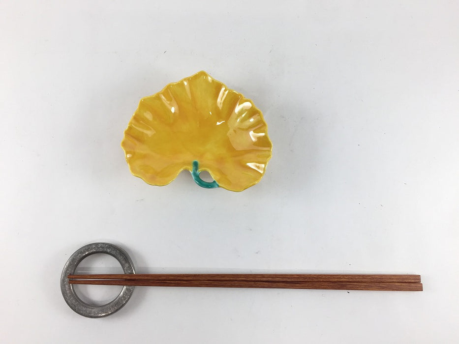 ツワ型小付　(黄コーチ(茎緑)/緑コーチ(茎紫))　10cm　有田焼福泉窯(j.R)