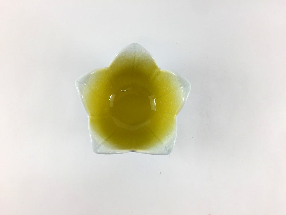 【SALE】花小鉢　白/黄吹　9cm　有田焼【訳あり】