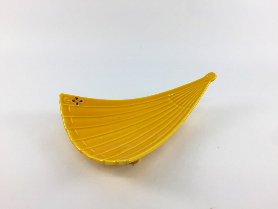 【SALE】扇皿　黄花小紋　14.5cm　有田焼【訳あり】