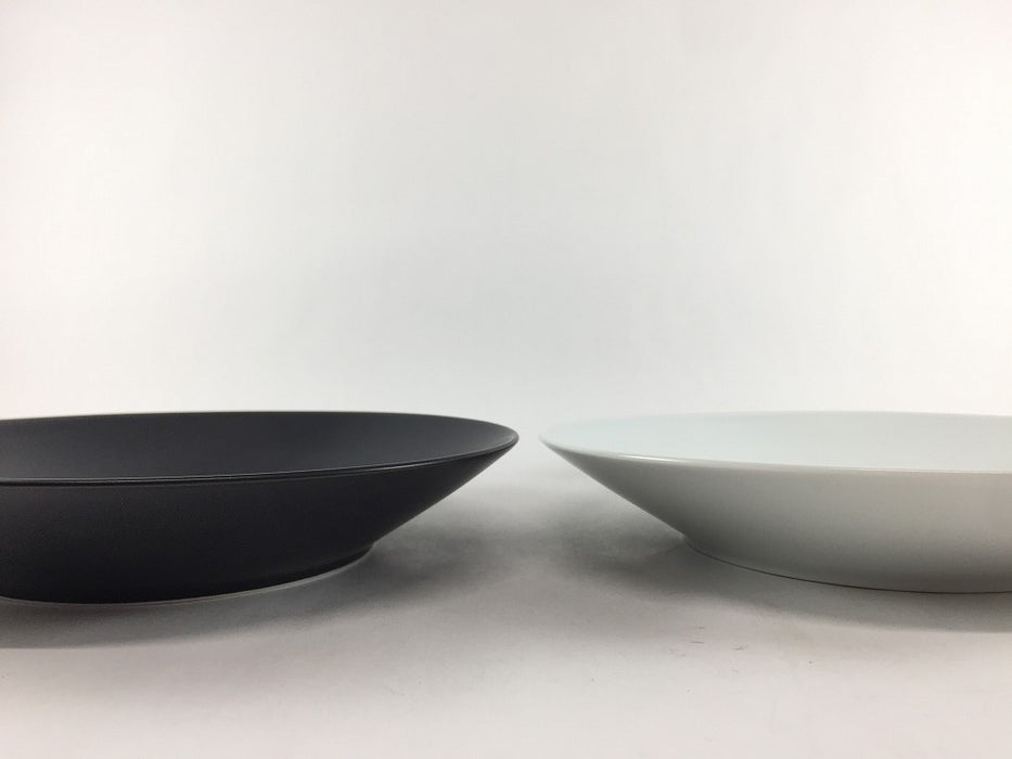 【新作入荷】【1枚価格】22cmボウルプレート　古伊万里(黒/白)　波佐見焼(j.R)