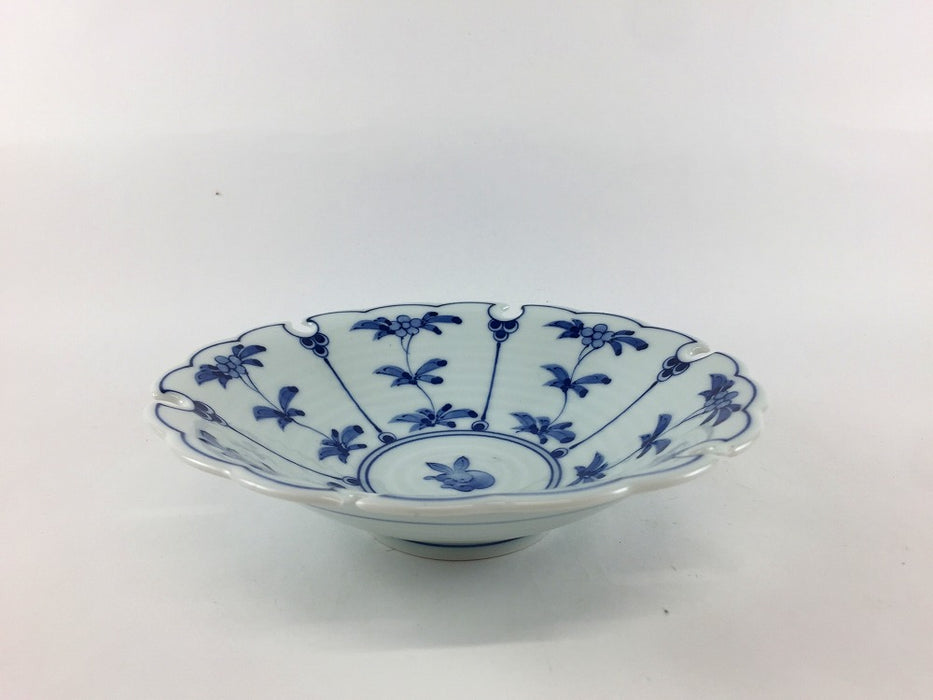 【SALE】割草花兎紋雪輪銘々皿　15.5cm　波佐見焼【訳あり】