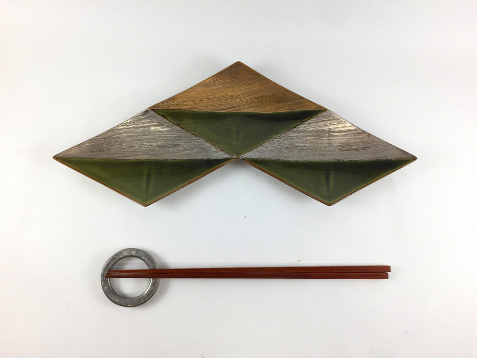 【SALE】菱三品　オリベ金銀　30cm　有田焼【訳あり】