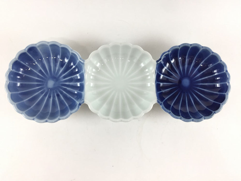 染濃淡　菊型三連皿(大)　25cm　有田焼(j.R)