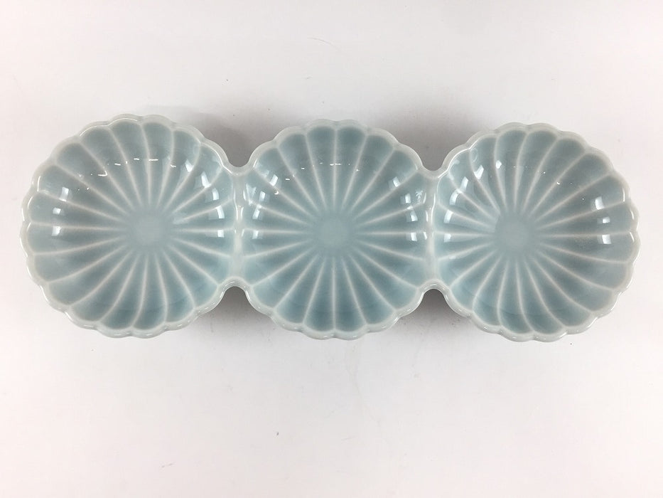 青白　菊型三連皿(大)　25cm　有田焼(j.R)