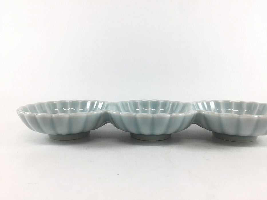 青白　菊型三連皿(大)　25cm　有田焼(j.R)