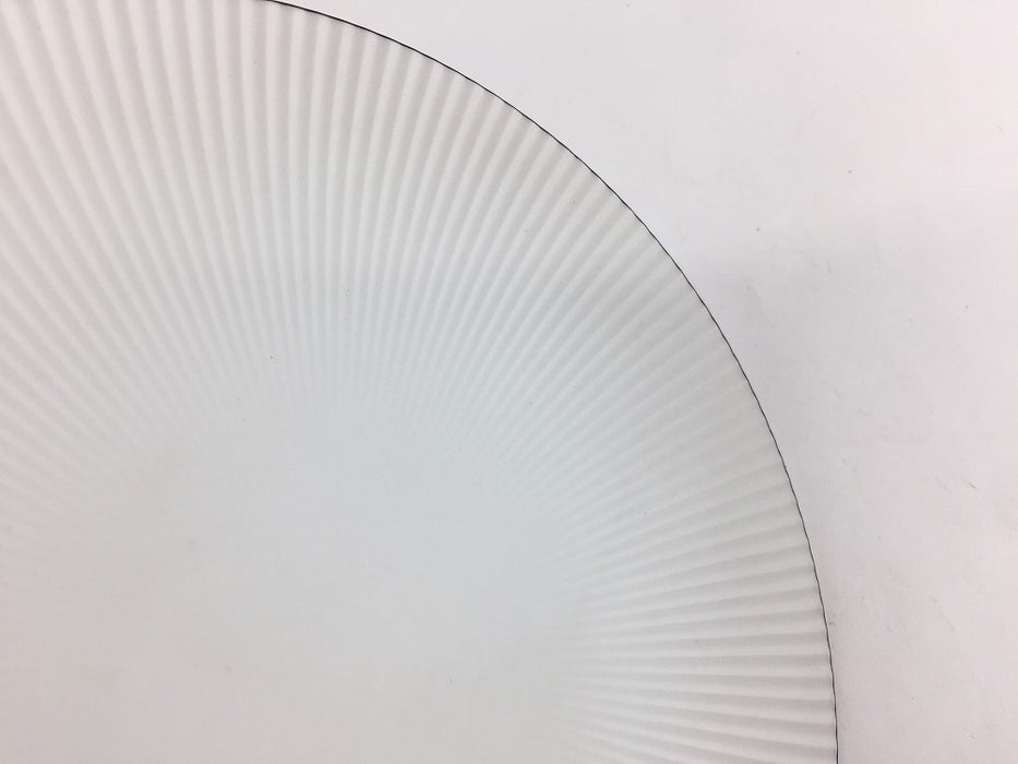 【SALE】165鎬高皿　渕錆白磁ブラスト　16.5cm　有田焼【訳あり】