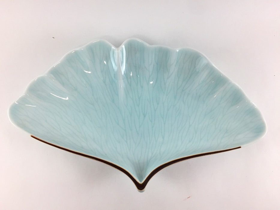 【SALE】青白磁銀杏皿　26cm　有田焼【訳あり】