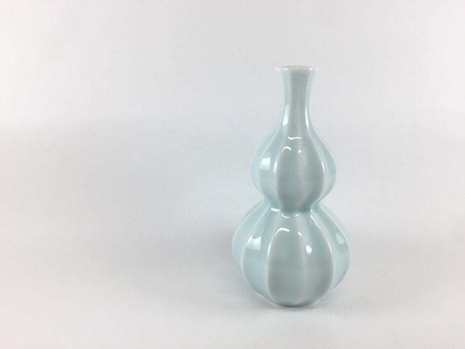 200ccシノギ瓢徳利　(青白/白磁)　H14cm　有田焼聖陶苑(j.R)