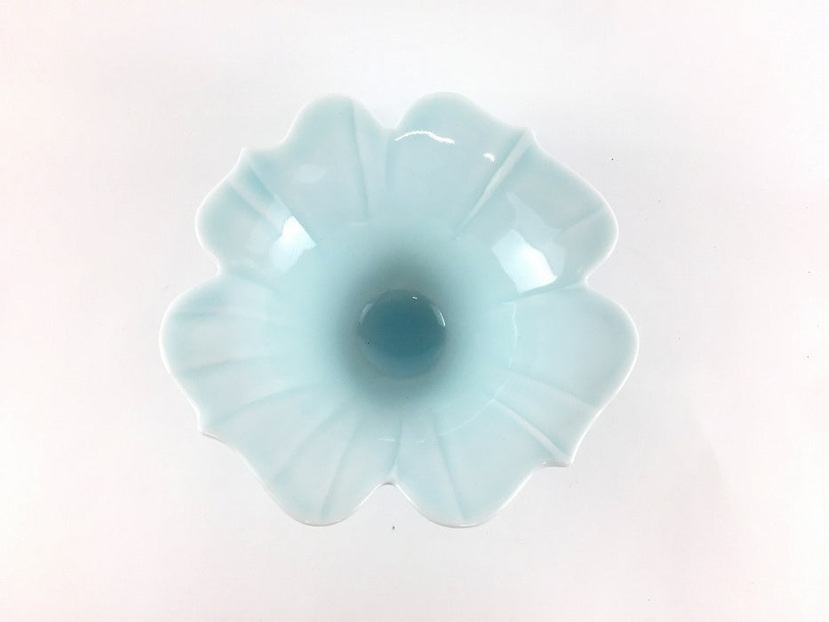 【SALE】ため青磁　花形深小鉢　16cm　有田焼【訳あり】