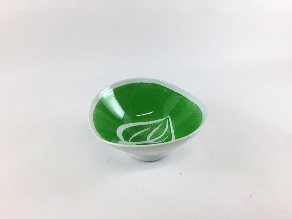 【SALE】古白釉グリーン吹葉紋　ナブリ中付　11cm　有田焼【訳あり】