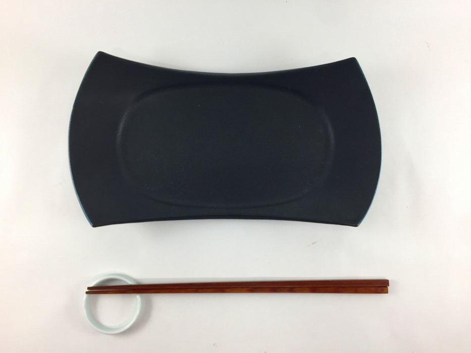 【SALE】カット長皿　黒マット/渕青　30cm　有田焼【訳あり】