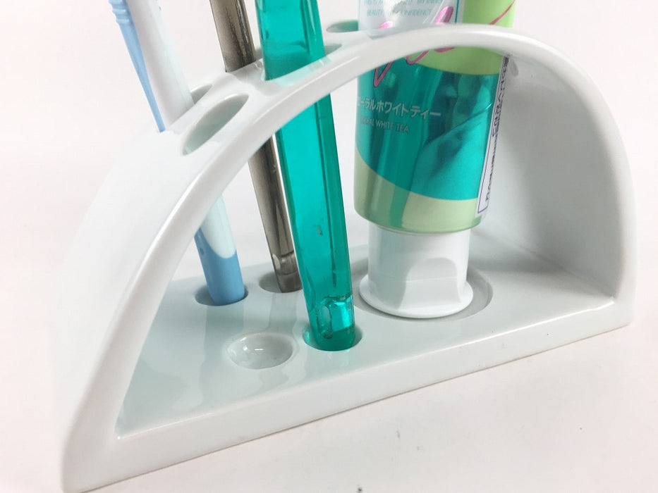 【SALE】白.歯ブラシ立て　16cm　波佐見焼(j.R)【訳あり】