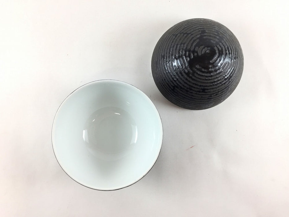 95玉蓋物　黒千段タタキ　9cm　有田焼(j.R)