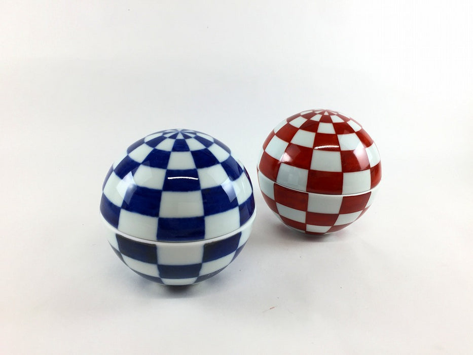 95玉蓋物　青市松　9cm　有田焼(j.R)