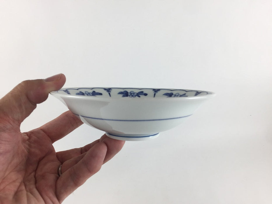 15cm平鉢(藍草花)　波佐見焼(j.R)