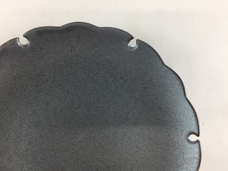 【SALE】16cm雪輪小皿.黒結晶　有田焼【訳あり】