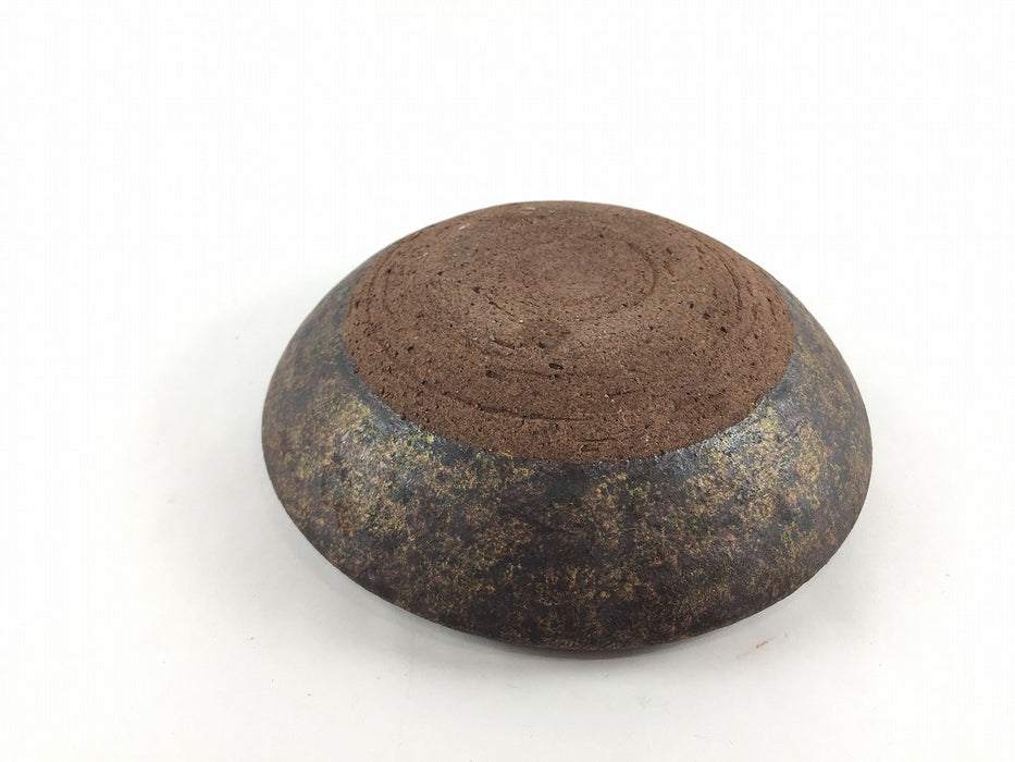 【SALE】【直火可】手作り)15cm丸鍋.黒土金彩　有田焼【訳あり】