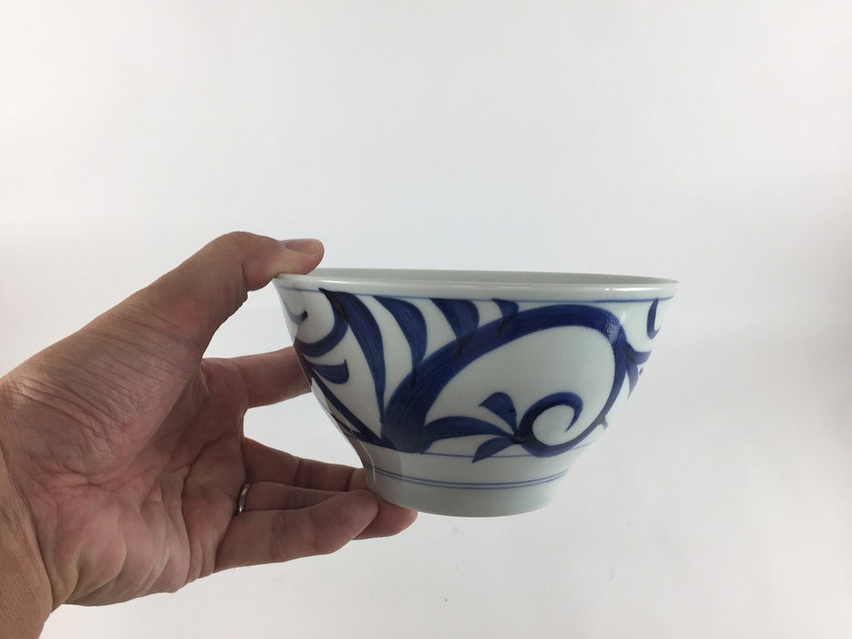 【SALE】16cm反丼(850cc)砥部唐草　波佐見焼【訳あり】