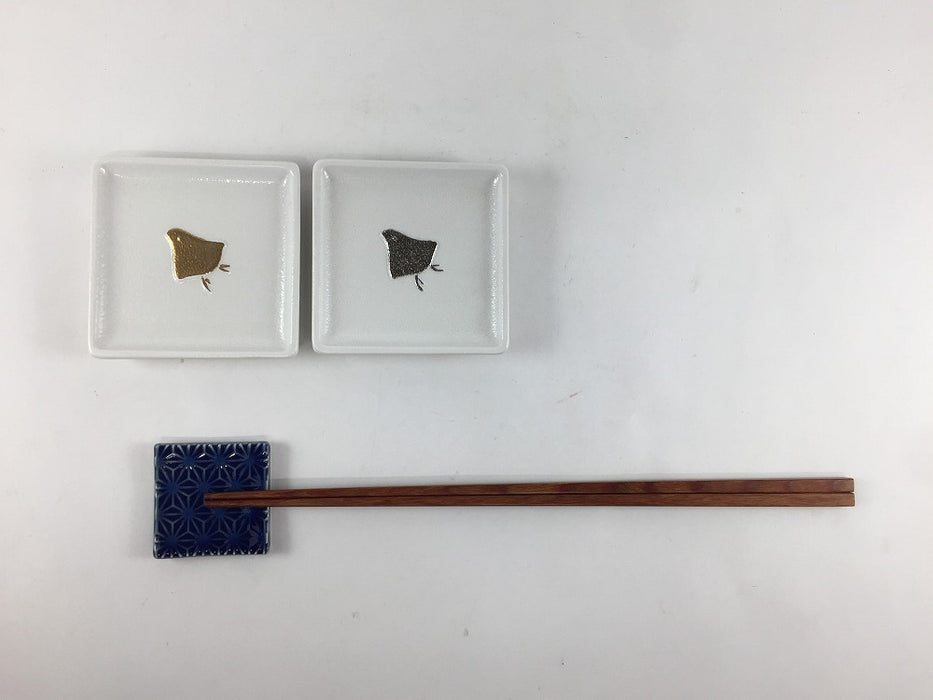 【SALE】70角豆皿.　金千鳥/銀千鳥　7cm　有田焼【訳あり】【1個価格】