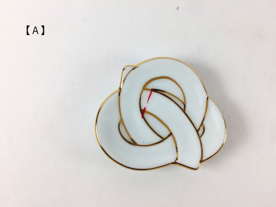 【SALE】結び箸置(金)　(A/B/C/D/E/F/G)　7cm　有田焼【訳あり】