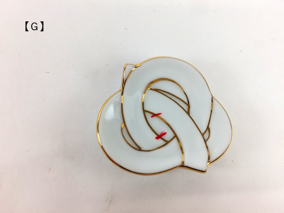 【SALE】結び箸置(金)　(A/B/C/D/E/F/G)　7cm　有田焼【訳あり】