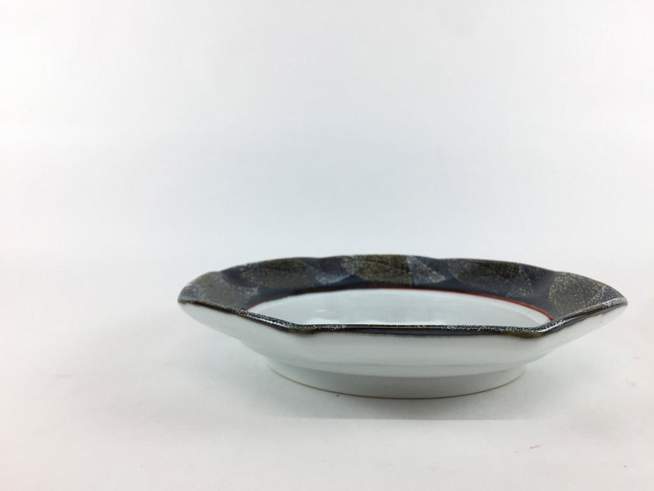【SALE】八角皿　渕黒金銀葉　16cm　有田焼【訳あり】