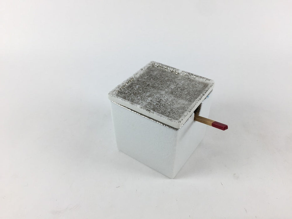 【SALE】角柱薬味箱.雪白銀　5cm　有田焼【訳あり】