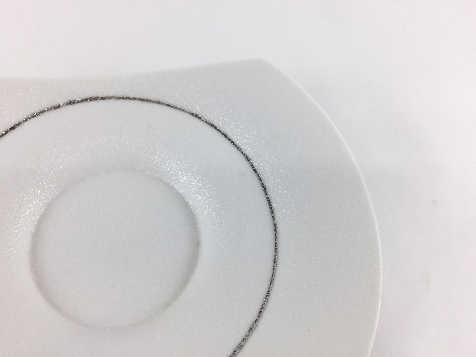 【SALE】小判段台皿.スノープラチナ　15cm　有田焼【訳あり】