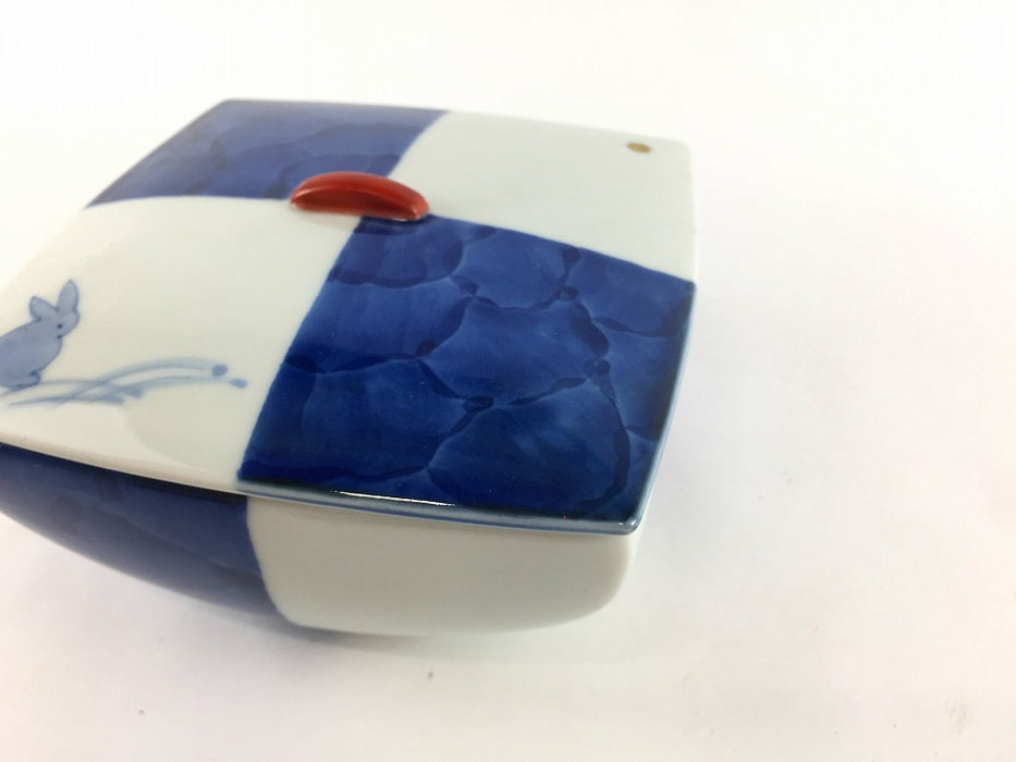 【SALE】月兎角丸蓋碗　11.5cm　有田焼【訳あり】