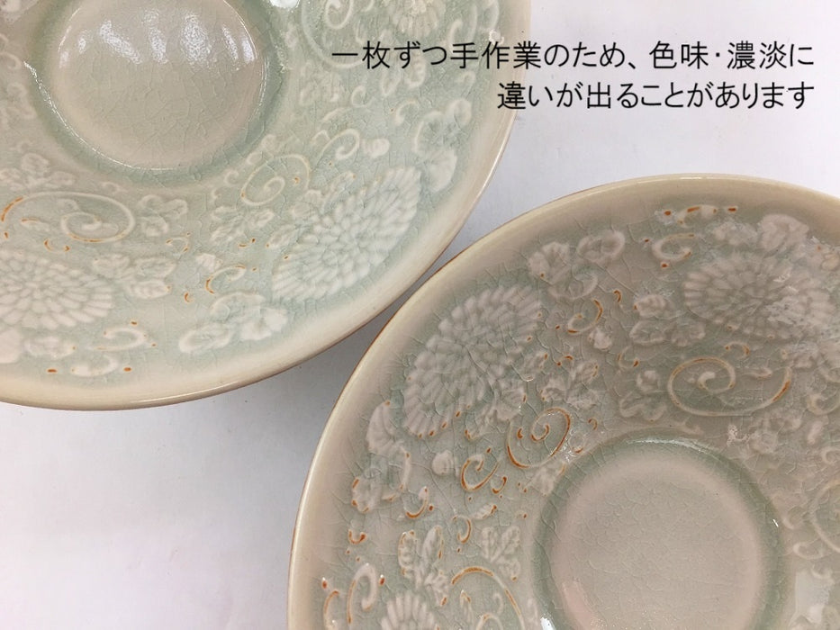 粟田貫入青磁　浮彫紋向付　14cm　有田焼　(j.R)