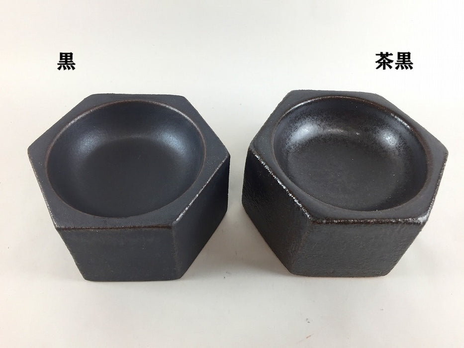 【直火対応】11cm六角石焼　(黒/茶黒)　有田焼(j.R)