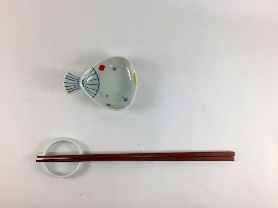 【SALE】染錦うちわ宝袋はし小皿　7cm　有田焼【訳あり】