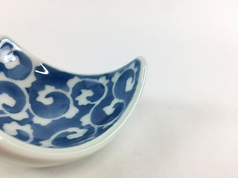 【SALE】染付唐草渕上り珍味　7cm　有田焼【訳あり】