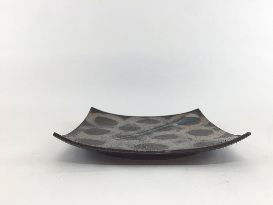 【SALE】黒ザラメ145角皿　銀かのこ　15cm　有田焼【訳あり】