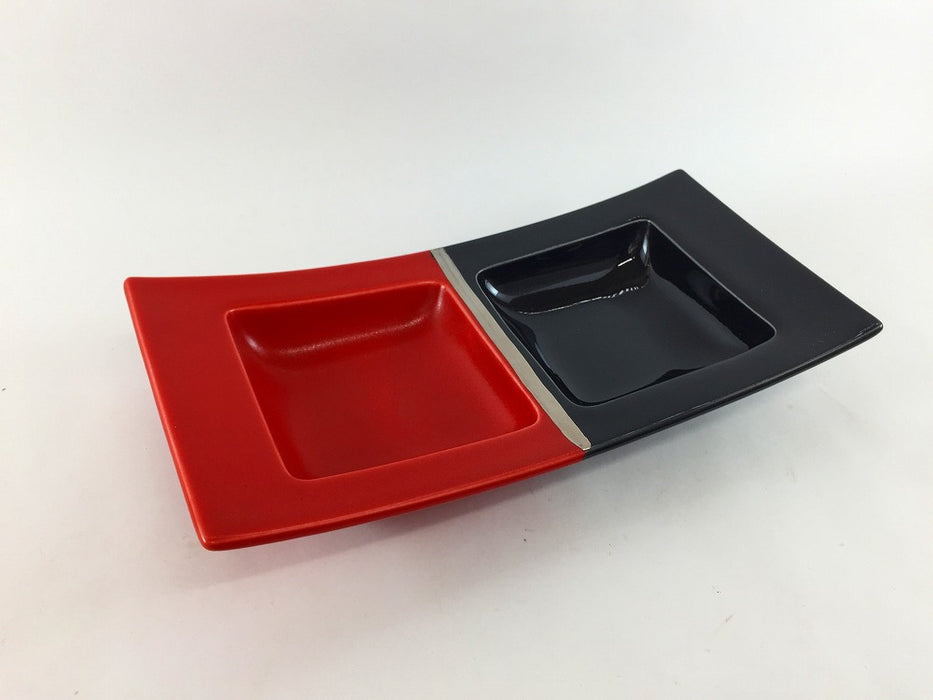 【SALE】朱ツヤ黒瓦型長角二品盛　22cm　有田焼【訳あり】