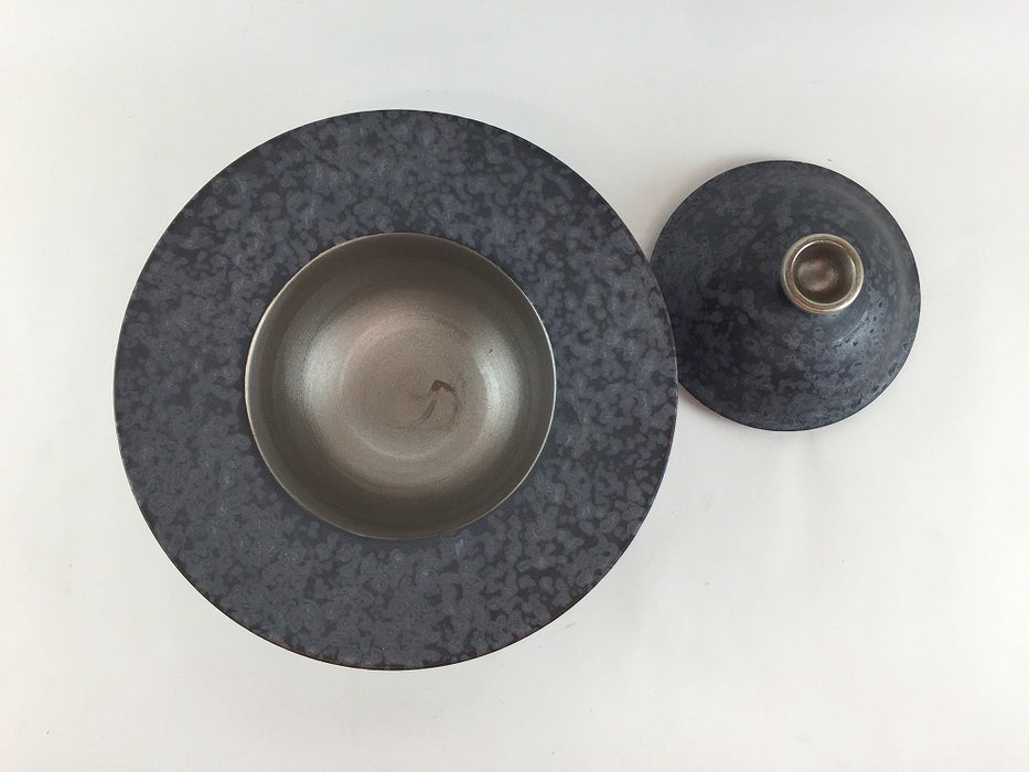 【SALE】16リム蓋物　黒結晶　16cm　有田焼【訳あり】