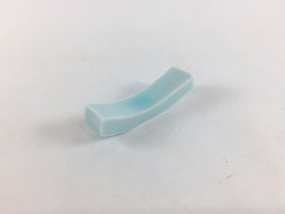 【SALE】手造箸置　(黄/ピンク/赤/白/青白)　6cm　有田焼【訳あり】