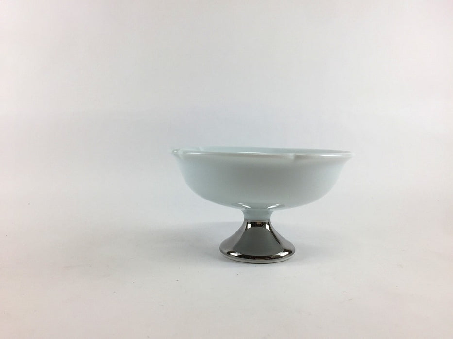 【SALE】白磁プラチナ高小鉢　11.5cm　有田焼【訳あり】