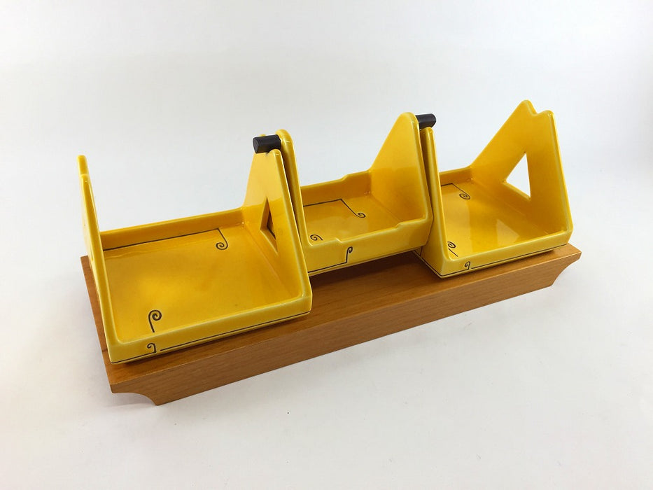 【SALE】ブランコ小鉢木台セット　黄彩　有田焼【訳あり】