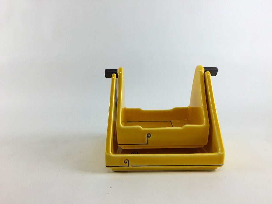 【SALE】ブランコ小鉢木台セット　黄彩　有田焼【訳あり】