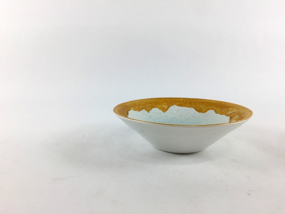 【SALE】青磁吹白泡雲金　稜線彫3寸小付　10cm　有田焼【訳あり】