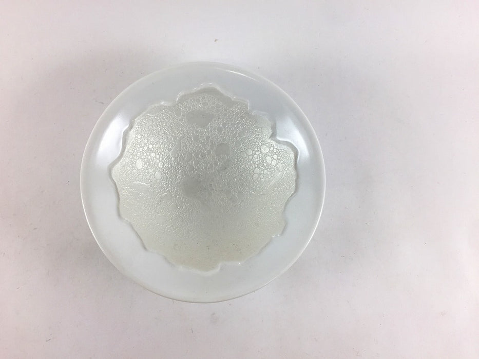 【SALE】白マット白泡雲銀　稜線彫3寸小付　10cm　有田焼【訳あり】