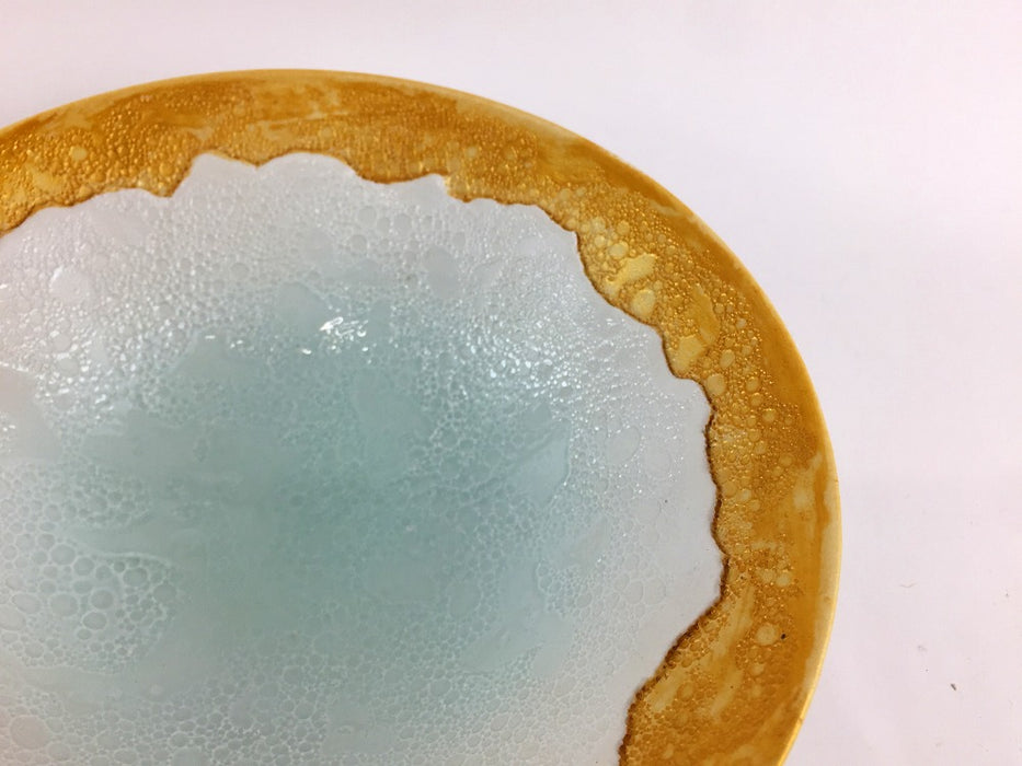 【SALE】青磁吹白泡雲金　稜線彫5.5寸小丼　16cm　有田焼【訳あり】