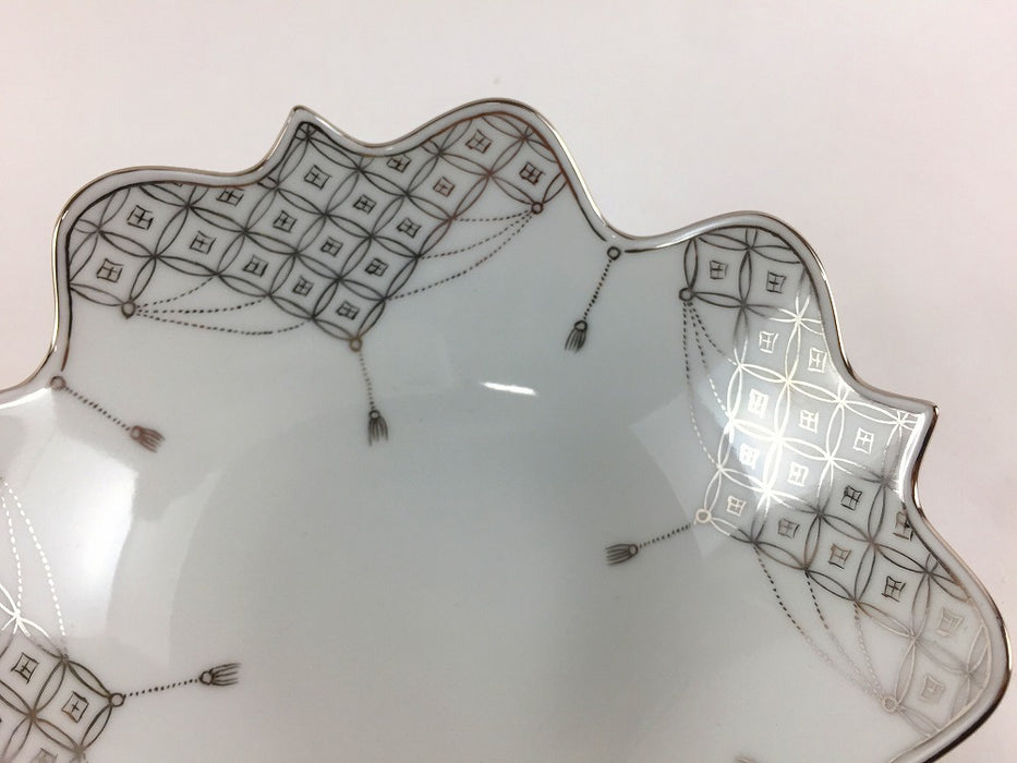 【SALE】145輪花鉢　銀彩七宝瓔珞紋　14cm　有田焼【訳あり】