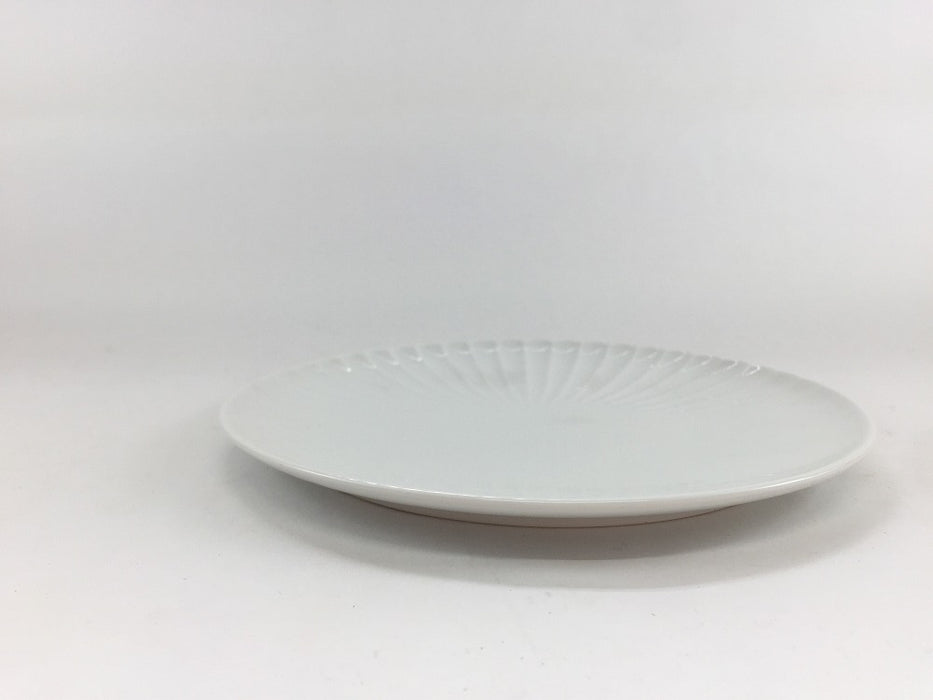 【SALE】165片菊割プレート　白磁　17cm　有田焼【訳あり】