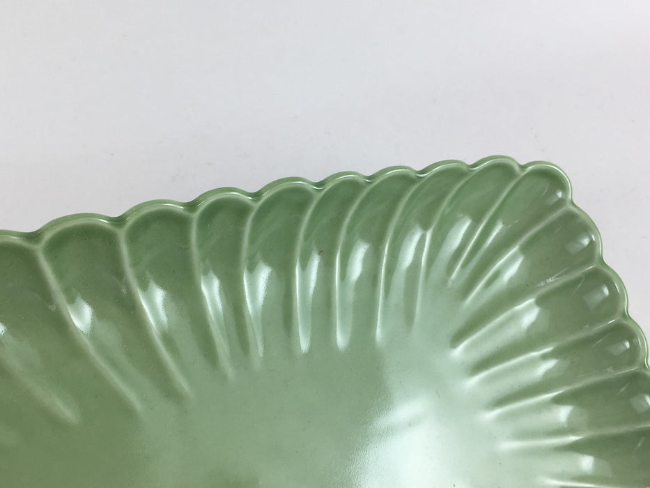 【SALE】23cm菊長皿　若草色　波佐見焼 【訳あり】