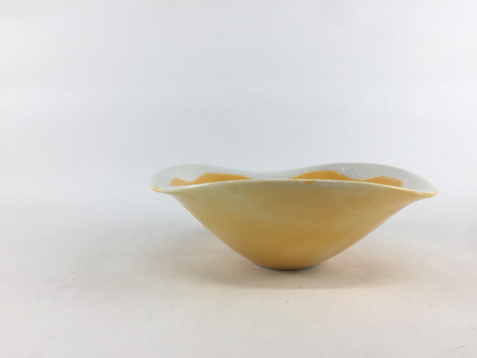 【SALE】波小鉢　黄.光彩　13.5cm　有田焼【訳あり】
