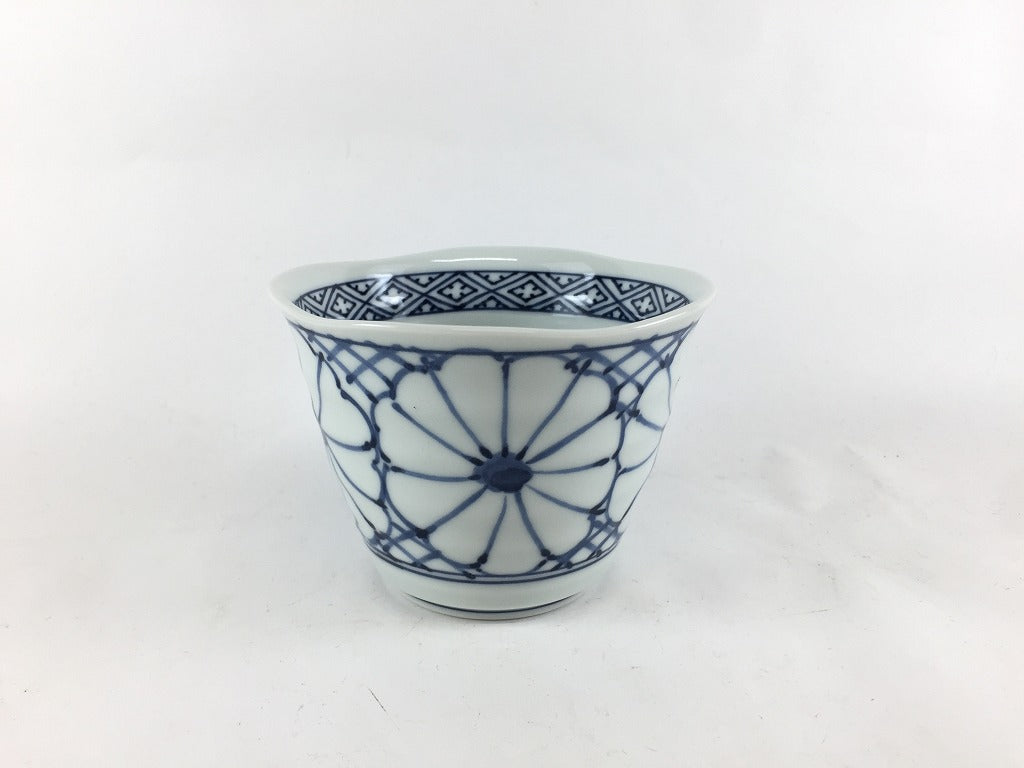 旨味カップ (青黛輪花文/青黛花文/瓔珞文) 10cm 波佐見焼 (j.R) — 佐賀