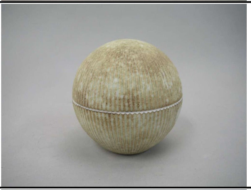 95鎬玉蓋物.ブラウンコスモスブラスト　9cm　李荘窯　有田焼