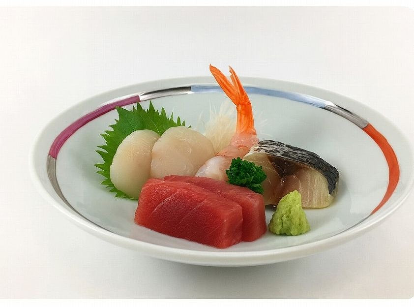 17cm渦彫平鉢　白マット五色リング　有田焼(j.R)